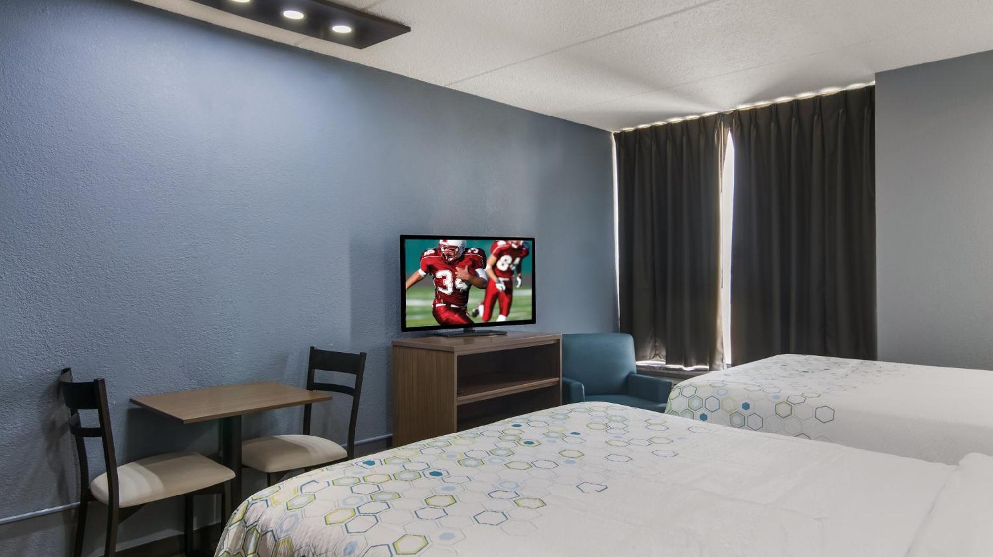 Hometowne Studios By Red Roof And Conference Center Chicago - N Aurora Naperville North Aurora Exteriör bild